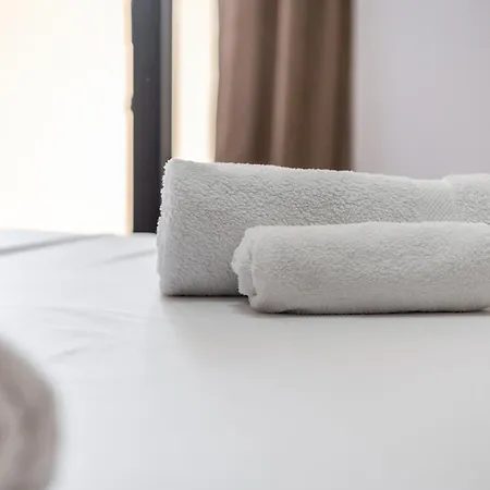 Amazing 2 Bedroom Seafront Lejlighed Durrës